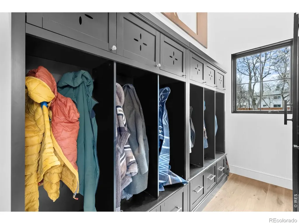 946 Portland Place Boulder CO 80304
