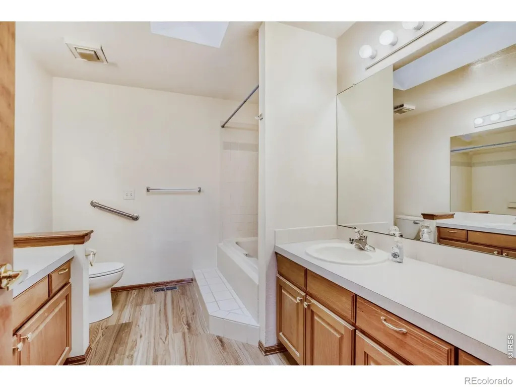 1534 Spencer Street Longmont CO 80501