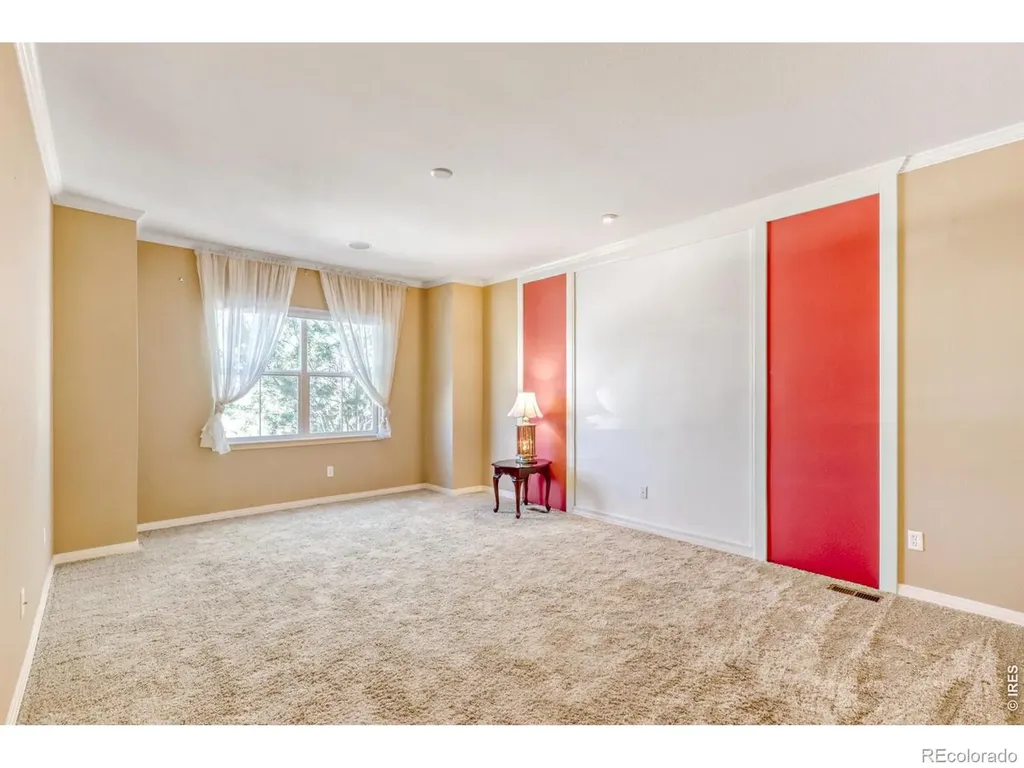 527 Deerwood Drive Longmont CO 80504