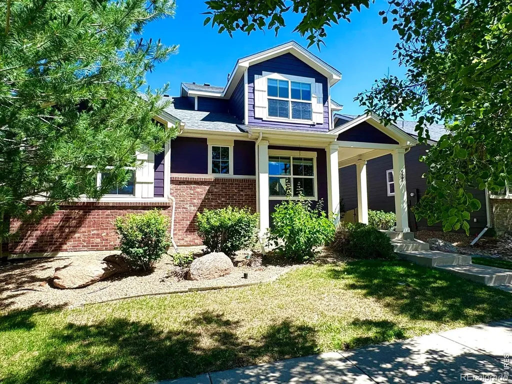 527 Deerwood Drive Longmont CO 80504