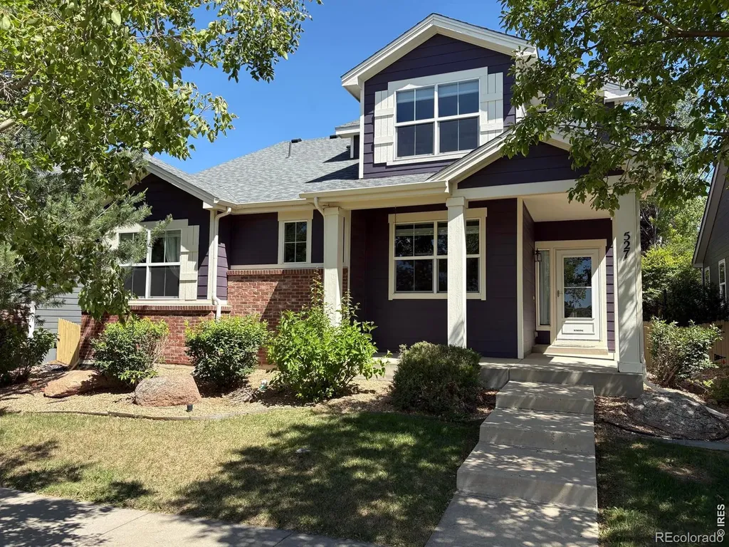 527 Deerwood Drive Longmont CO 80504