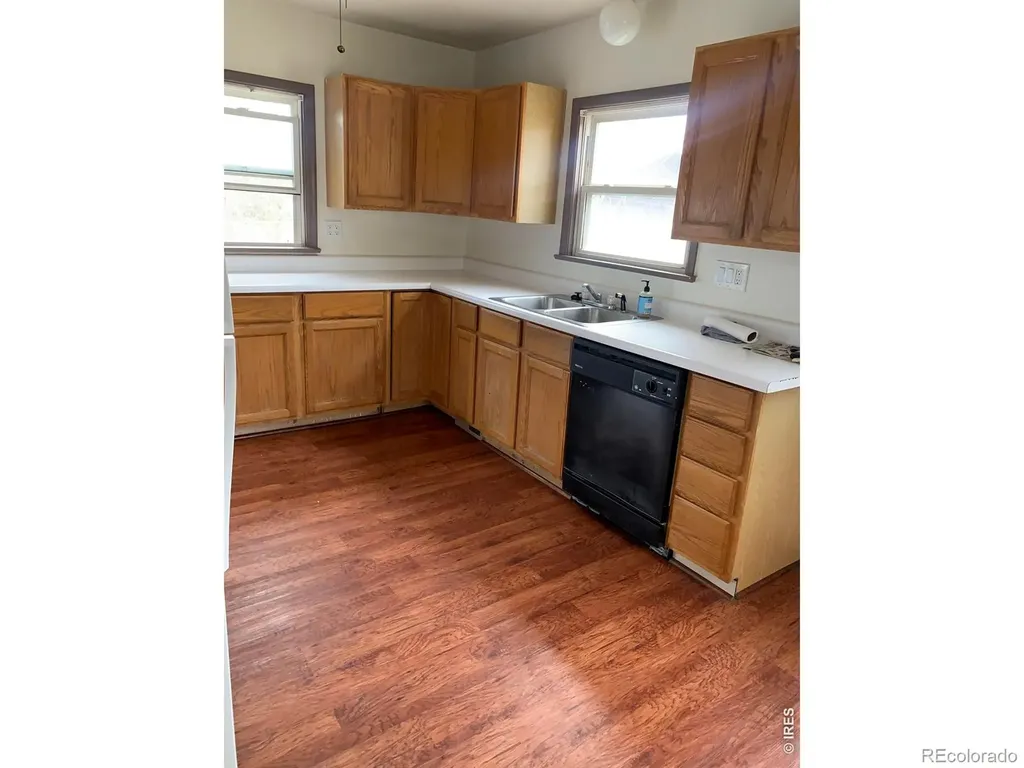 1826 9th Avenue Longmont CO 80501