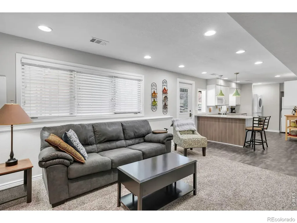 4057 Niblick Drive Longmont CO 80503