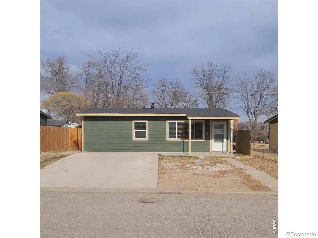 205 S 2nd Street Johnstown CO 80534