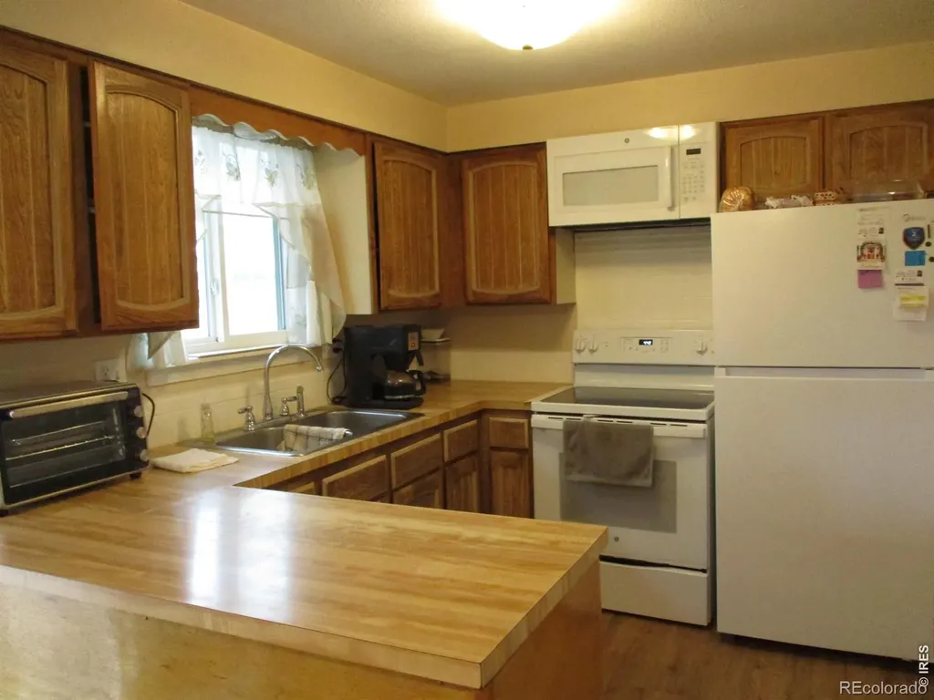 343 Knotty Place Loveland CO 80538
