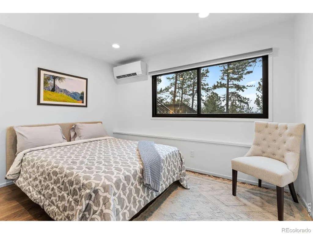 93 Hawk Lane Boulder CO 80304