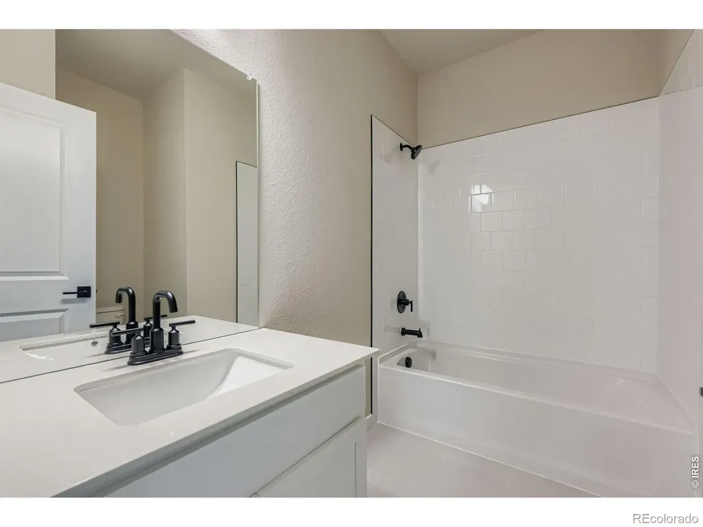 2817 Bear Springs Circle Longmont CO 80503