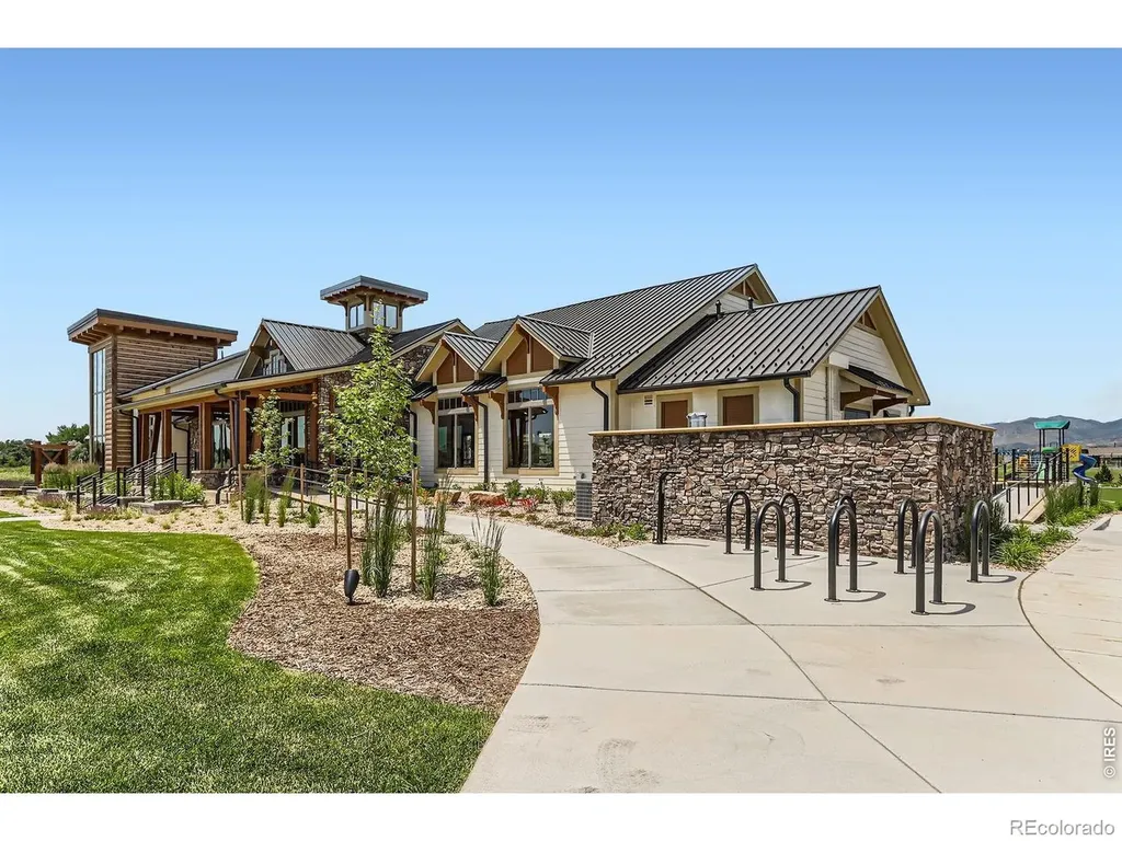 2817 Bear Springs Circle Longmont CO 80503