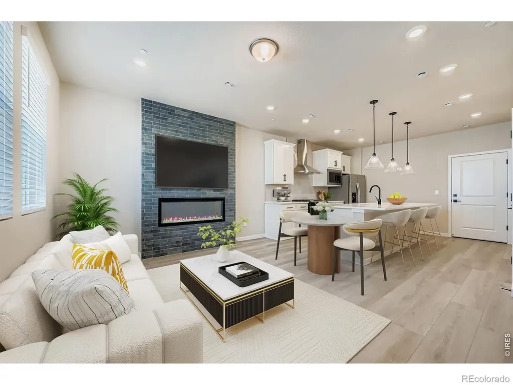 2819 Bear Springs Circle Longmont CO 80503