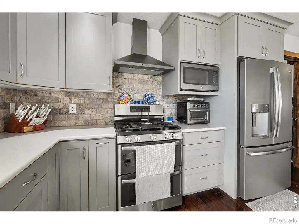 904 Engleman Place Loveland CO 80538