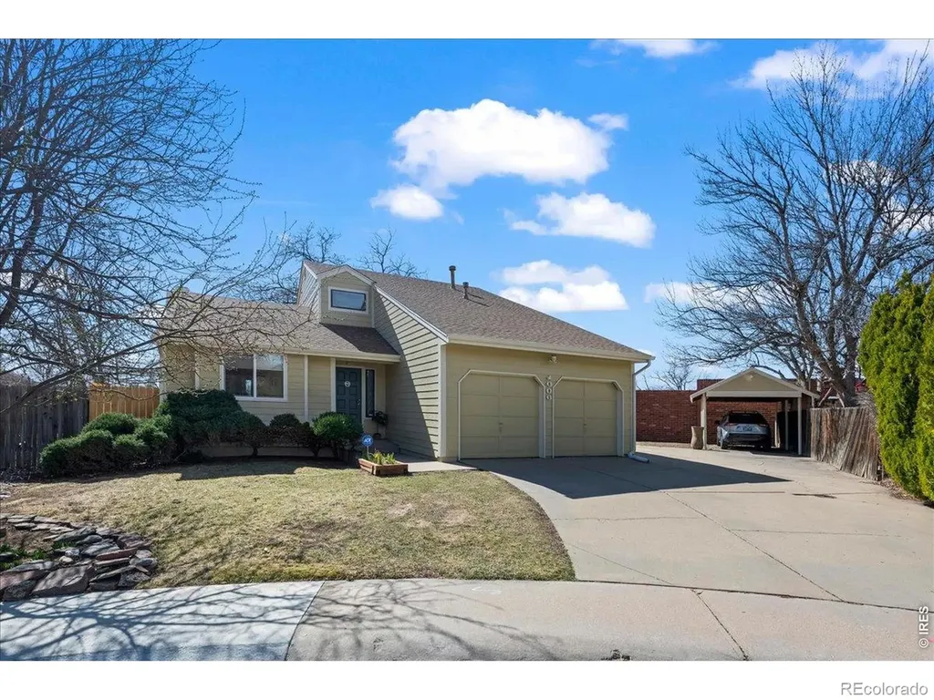 1006 Sunburst Court Lafayette CO 80026