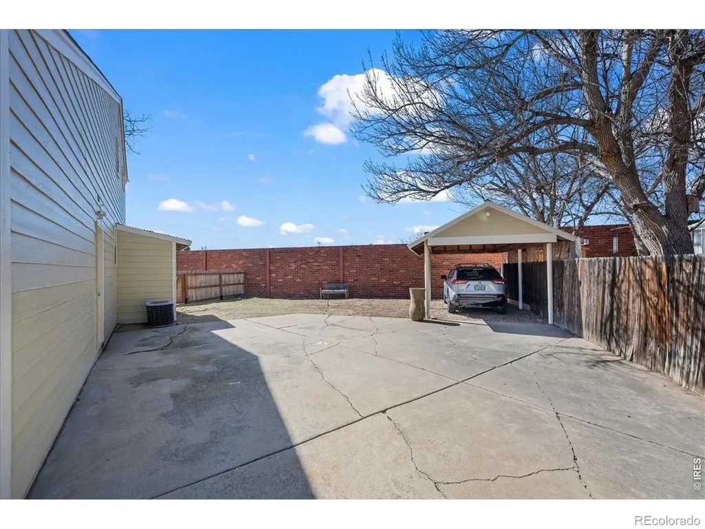 1006 Sunburst Court Lafayette CO 80026