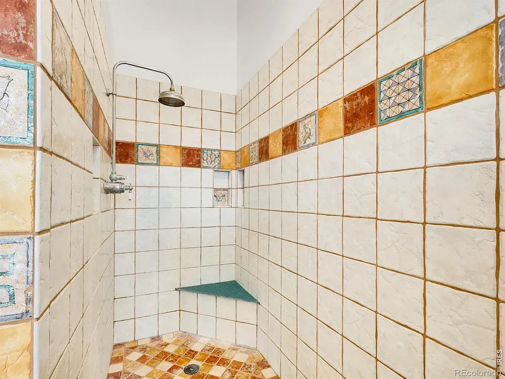 1689 County Road 83 Boulder CO 80302