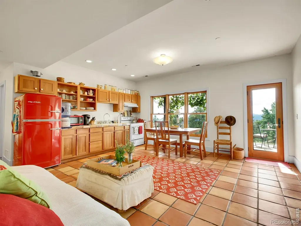 1689 County Road 83 Boulder CO 80302