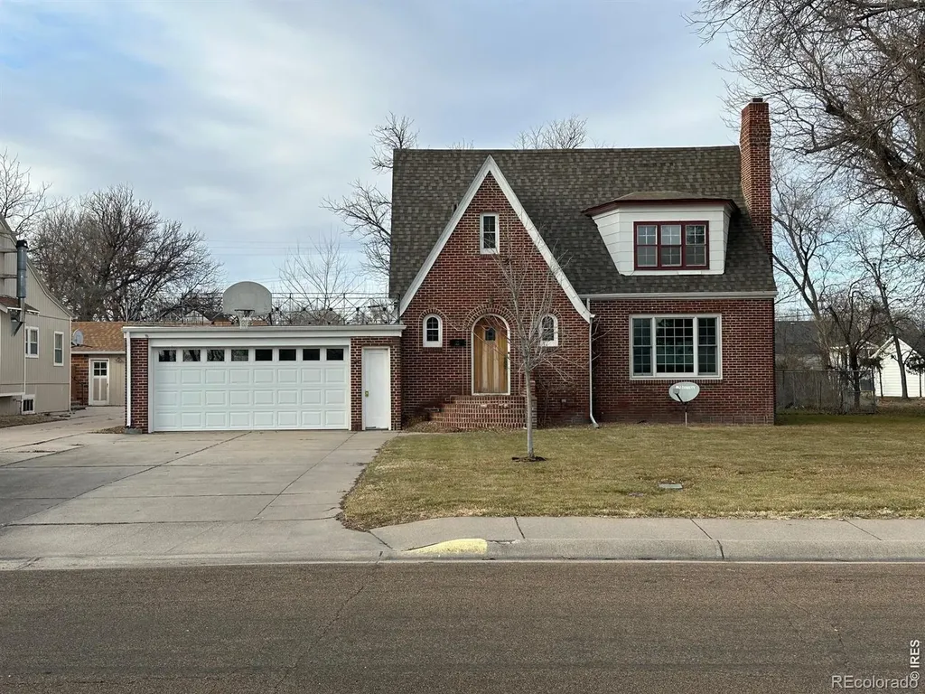 312 W 6th Street Julesburg CO 80737