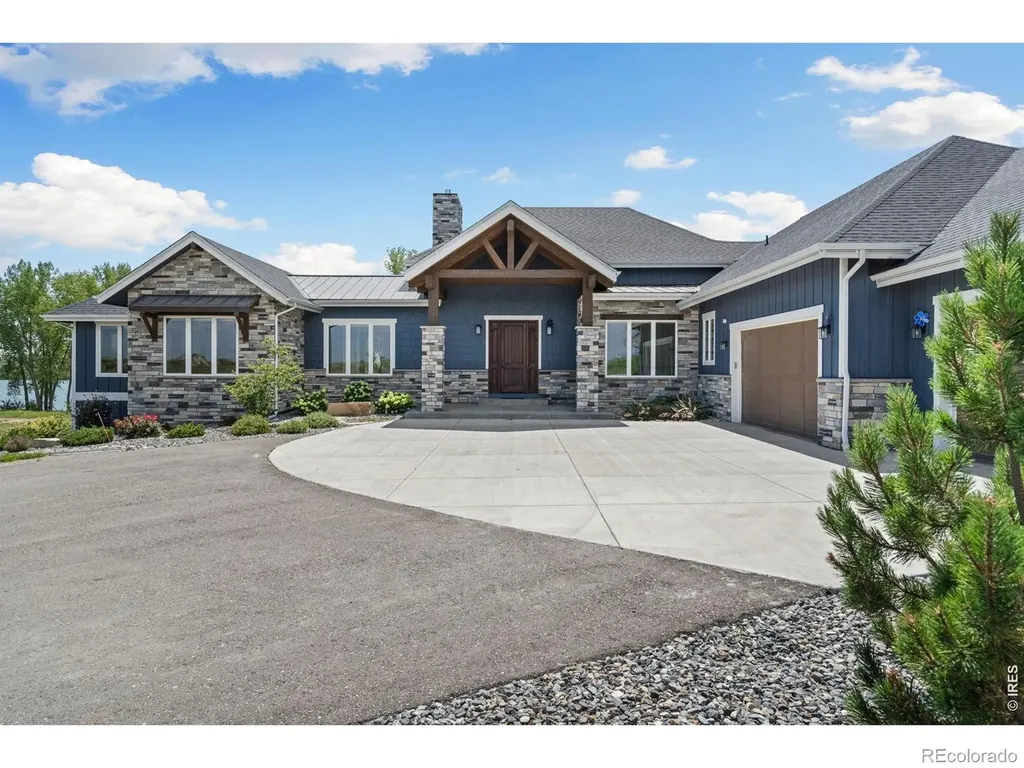 3324 Fox Crossing Place Loveland CO 80537