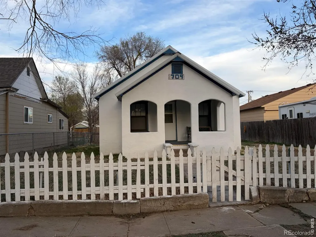 709 S 3rd Street Lamar CO 81052