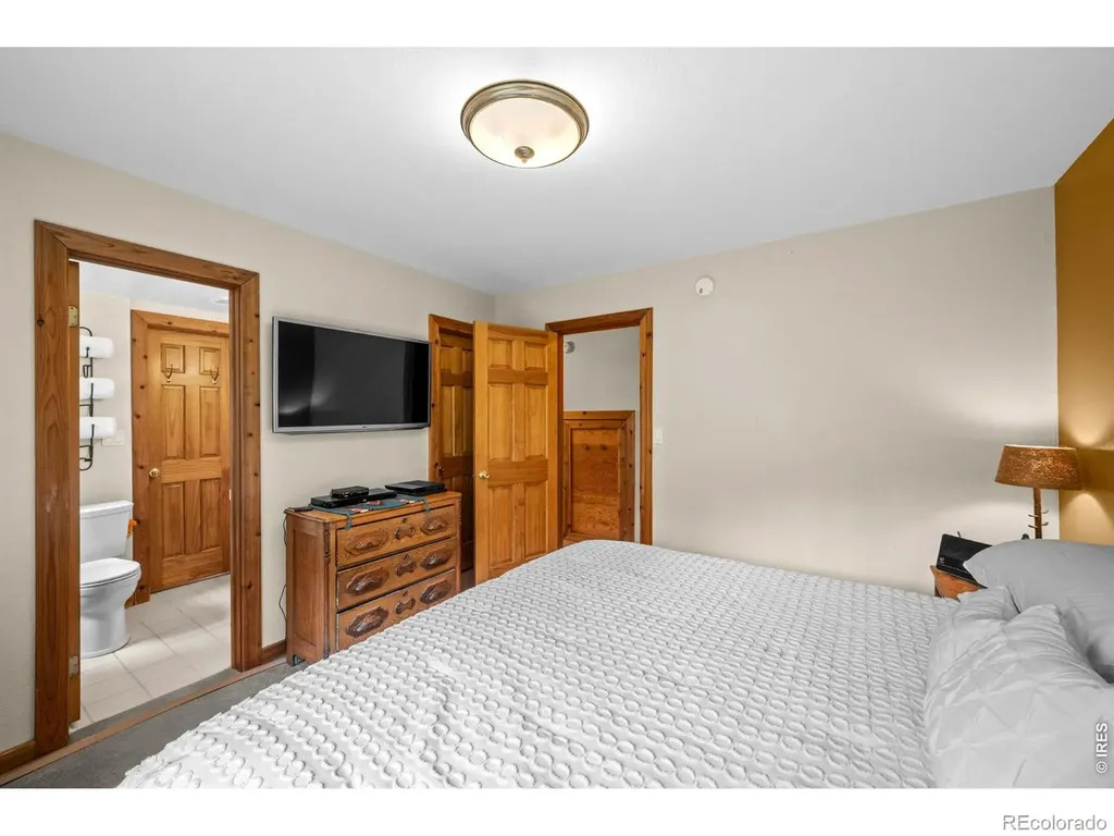 310 Wendelyn Way Boulder CO 80302