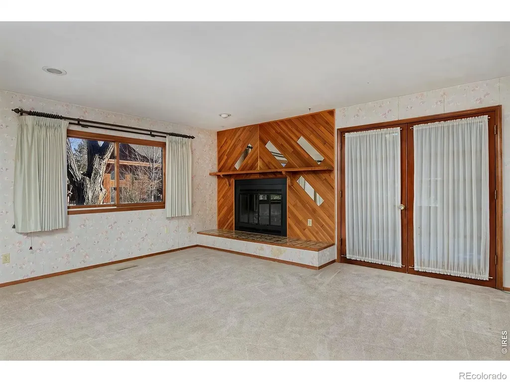 570 W Ash Street Louisville CO 80027
