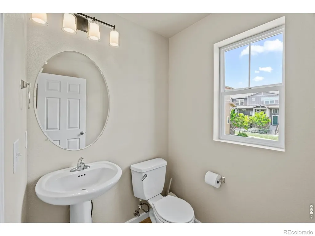 1580 Venice Lane Longmont CO 80503
