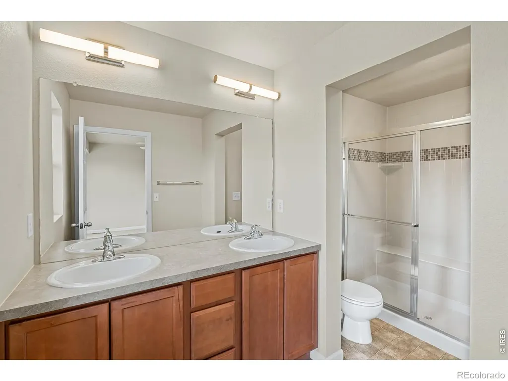 1580 Venice Lane Longmont CO 80503