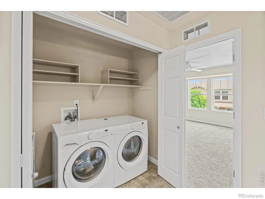 1580 Venice Lane Longmont CO 80503
