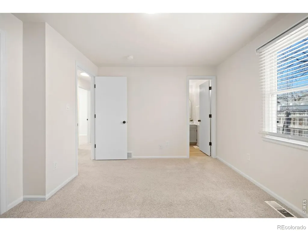 1217 Hunter Court Longmont CO 80501