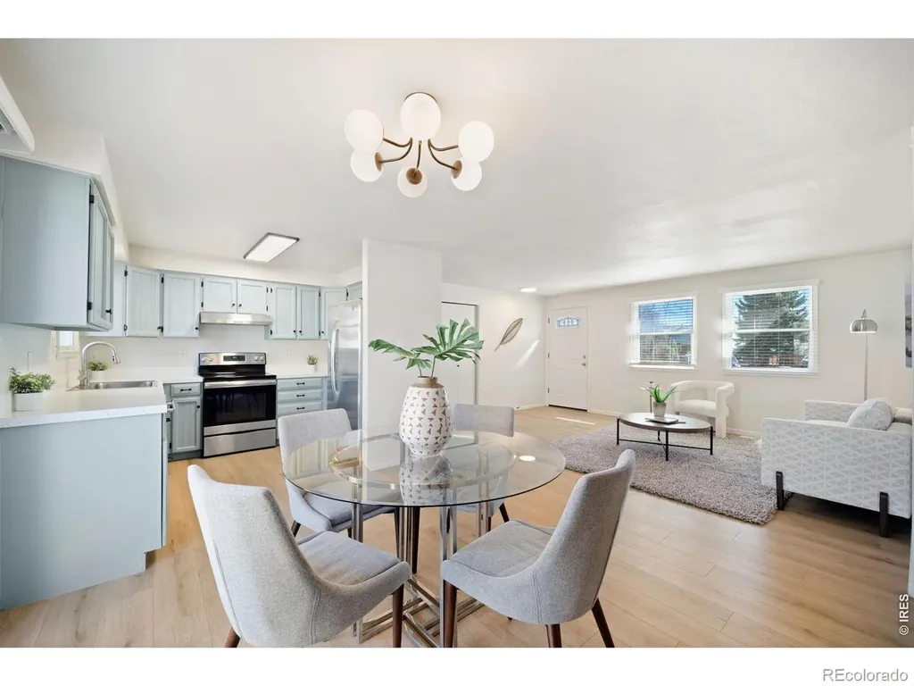 1217 Hunter Court Longmont CO 80501