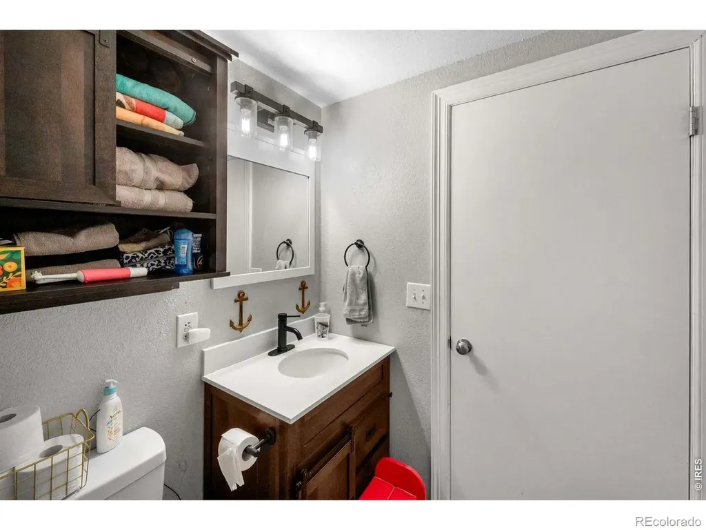 208 S Frances Avenue Milliken CO 80543