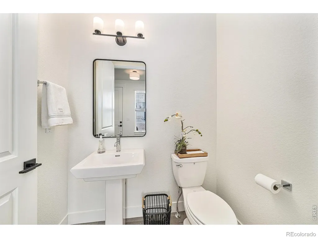 5073 Avon Avenue Loveland CO 80538