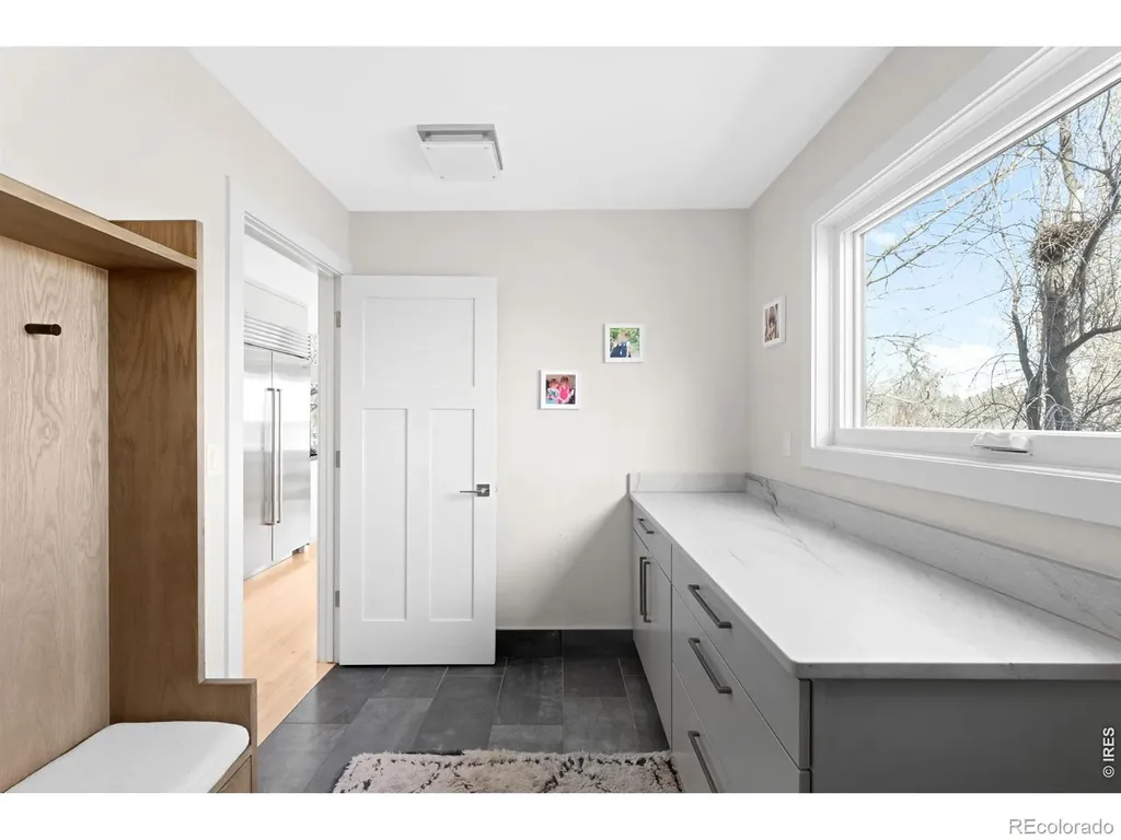 379 W Arapahoe Lane Boulder CO 80302