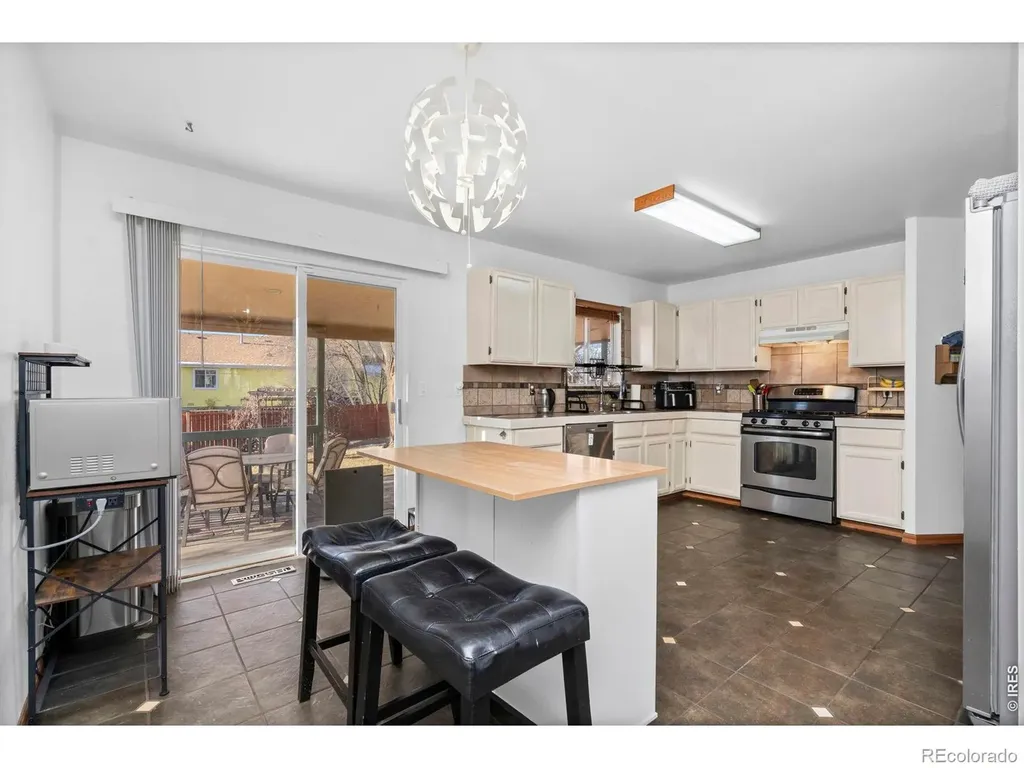 4437 N Lincoln Avenue Loveland CO 80538