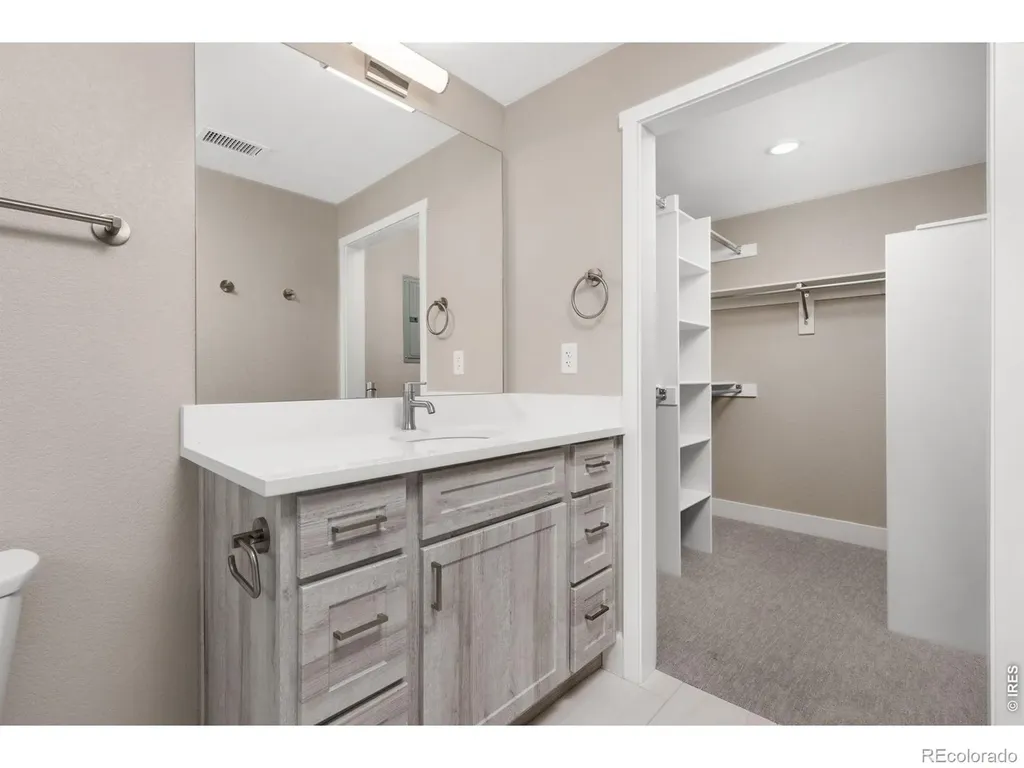 290 S Cherrywood Drive Lafayette CO 80026