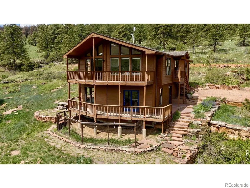 2901 Stone Canyon Road Lyons CO 80540