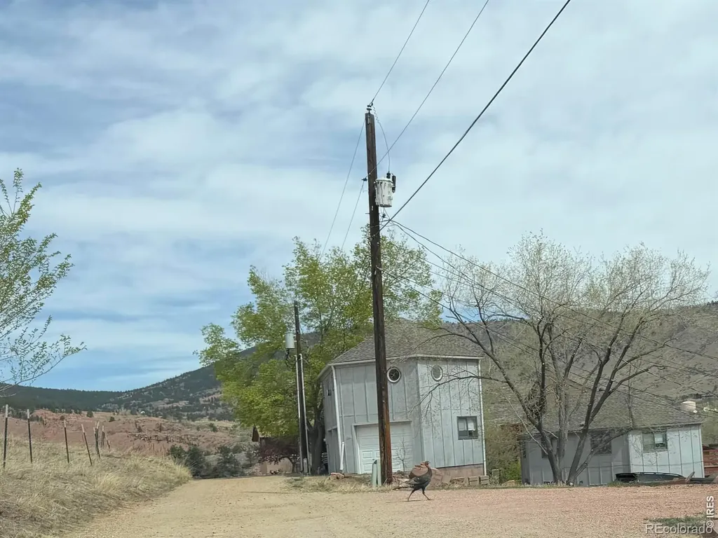 215 Ewald Avenue Lyons CO 80540