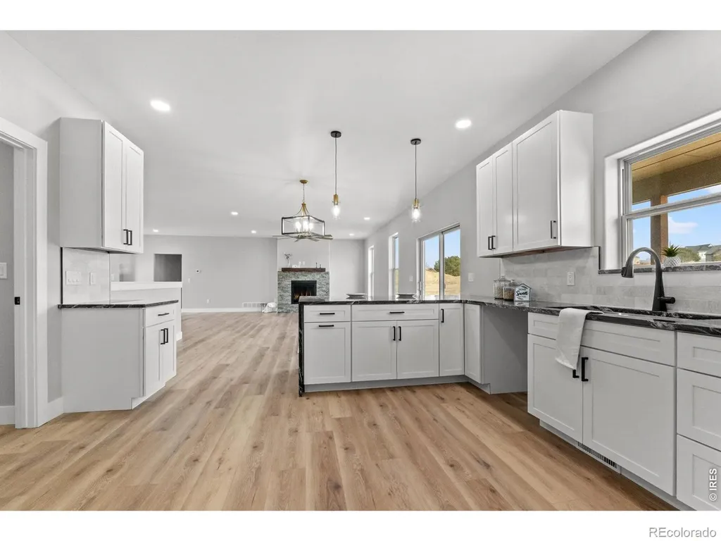 32 Lakeview Circle Fort Morgan CO 80701