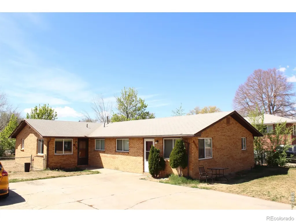 125-127 21st Avenue Longmont CO 80501