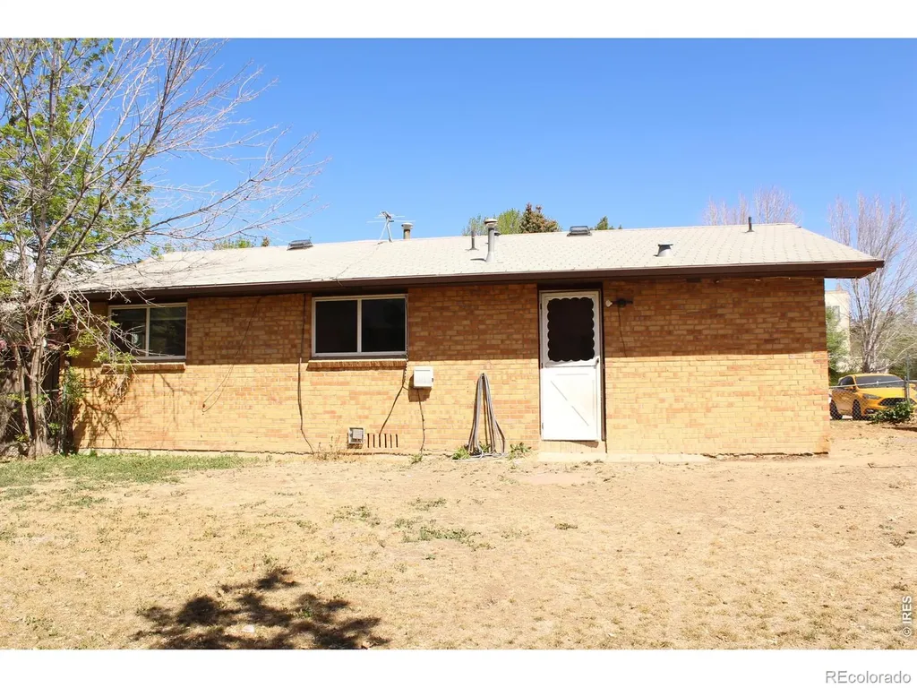 125-127 21st Avenue Longmont CO 80501