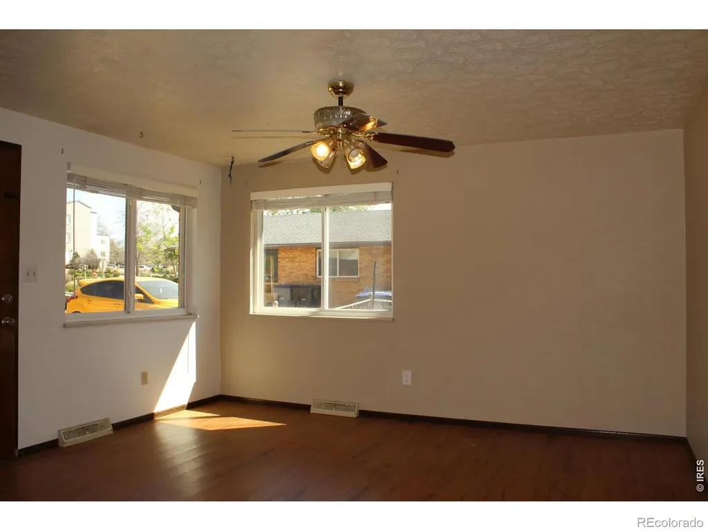 125-127 21st Avenue Longmont CO 80501