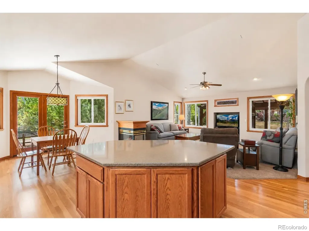 2177 Burbank Street Berthoud CO 80513
