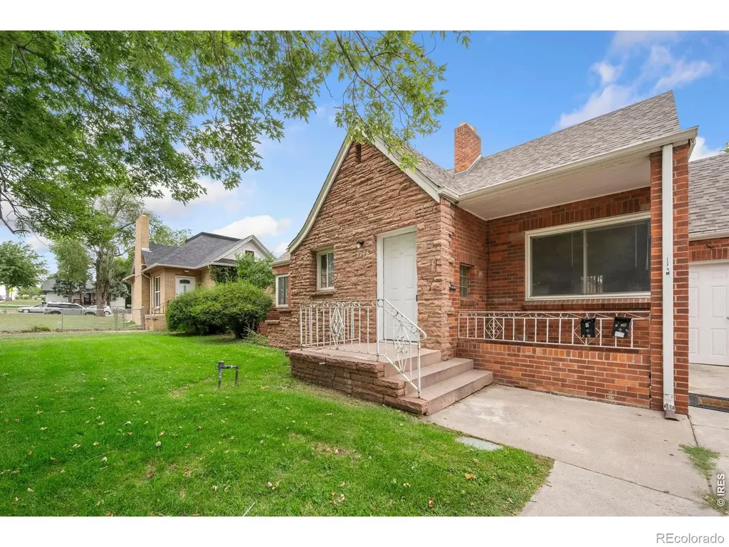 2208 10th Avenue Greeley CO 80631