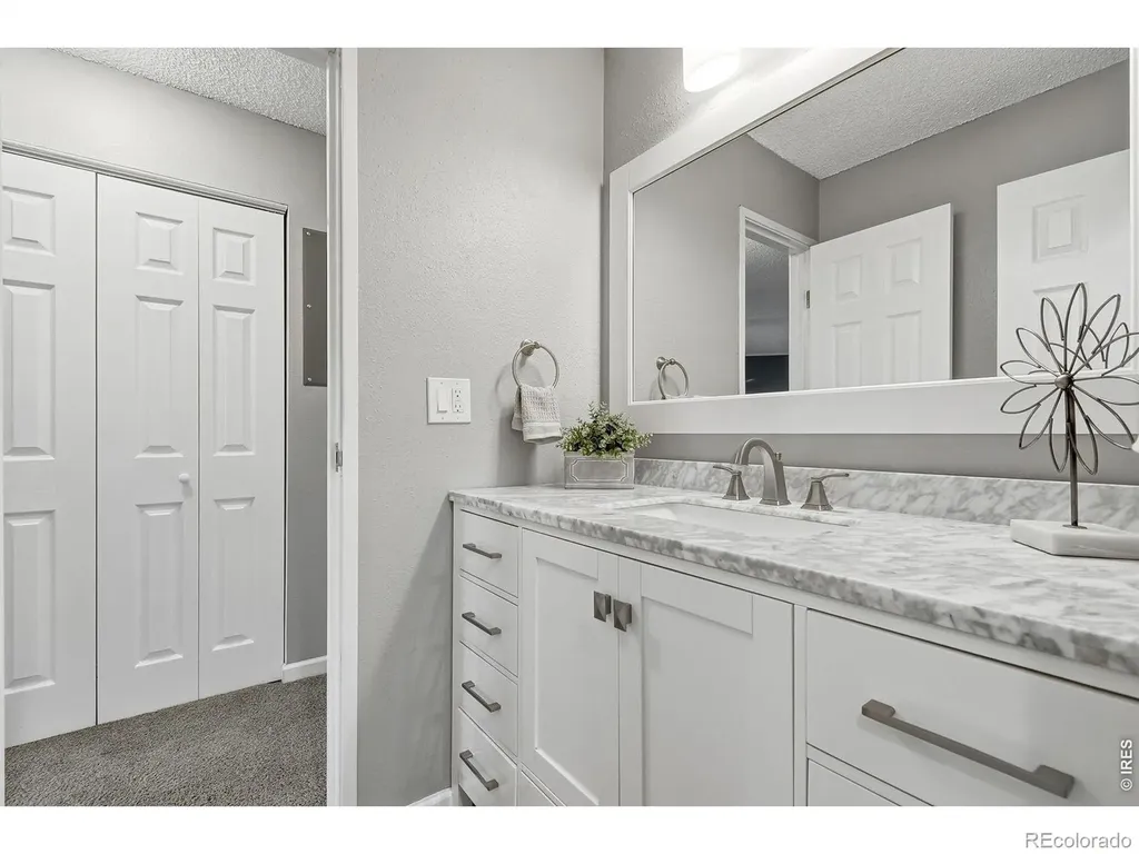 3240 Iris Avenue Boulder CO 80301