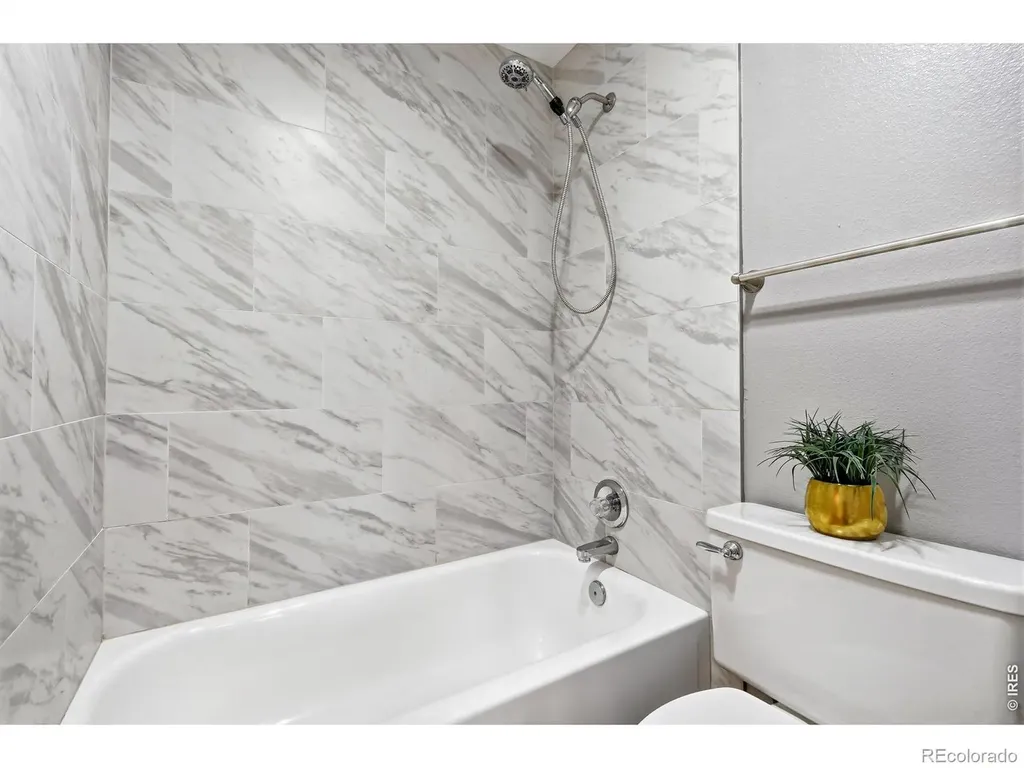 3240 Iris Avenue Boulder CO 80301