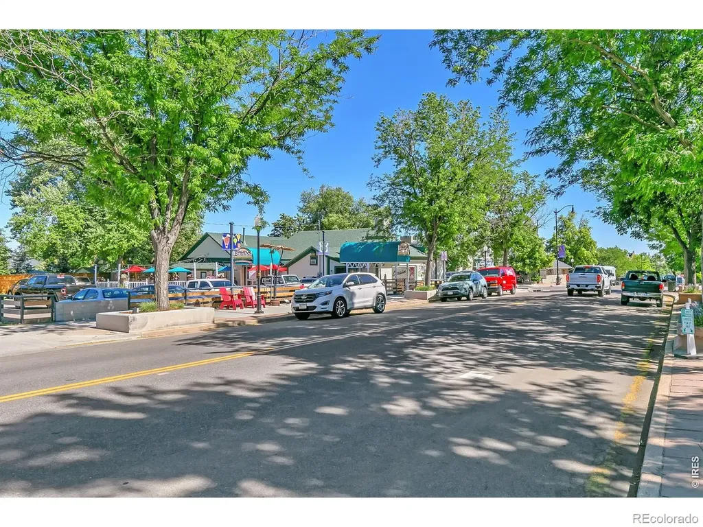 422 S Dover Avenue Lafayette CO 80026