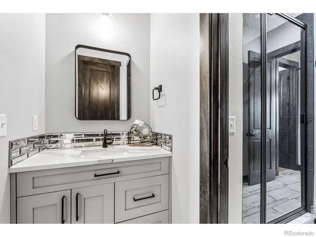 2355 Sugarloaf Road Berthoud CO 80513