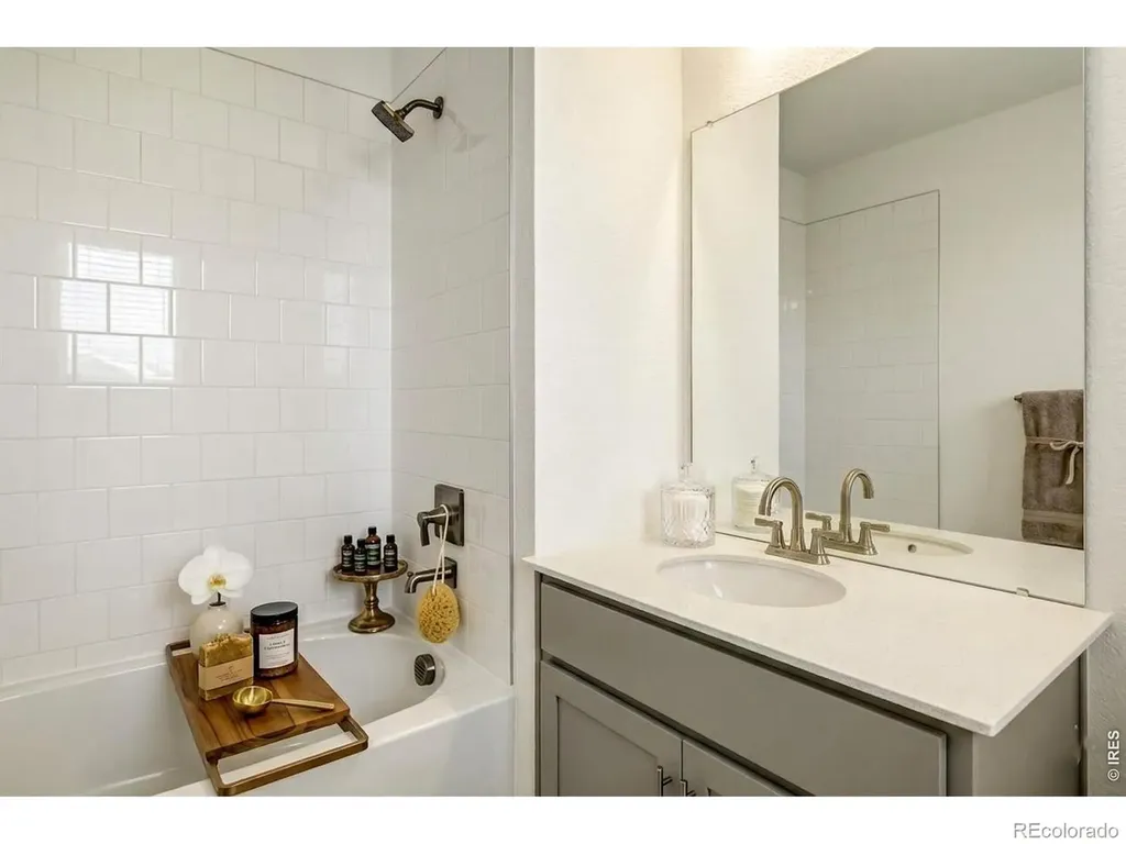 2373 E Suniga Road Fort Collins CO 80524