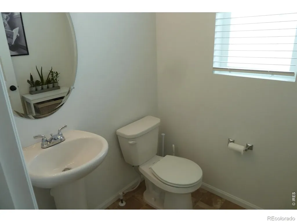 44 N Trussville Street Aurora CO 80018