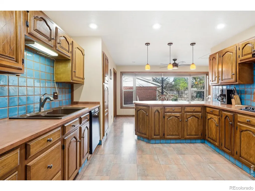11 James Circle Longmont CO 80501