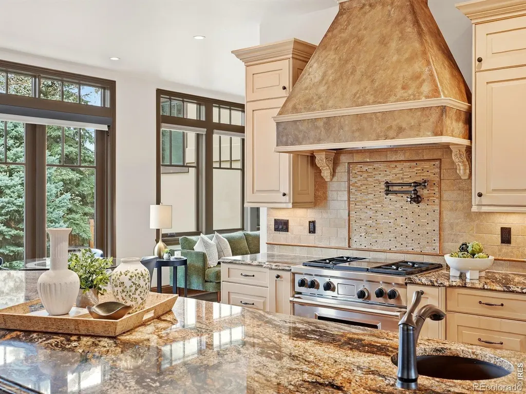1285 Meadow Place Boulder CO 80304