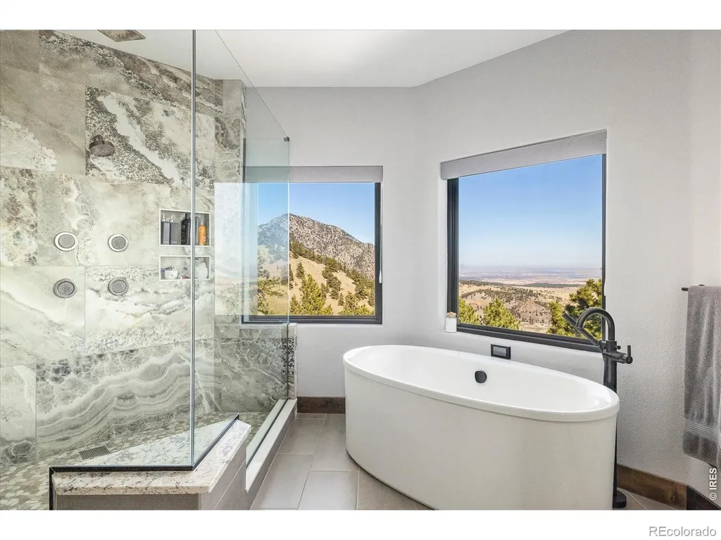 24994 Simmons Way Golden CO 80403